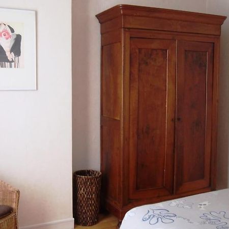 Bed and Breakfast Le 105 bis Eiffel Paris Exterior foto